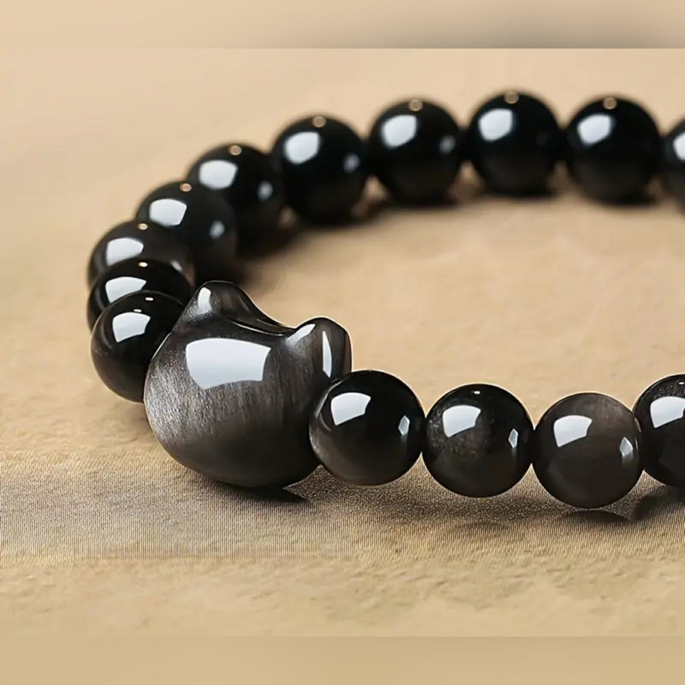 Obsidian cat’s face bracelet, stretchy women's bracelet. - Picture 3 of 6